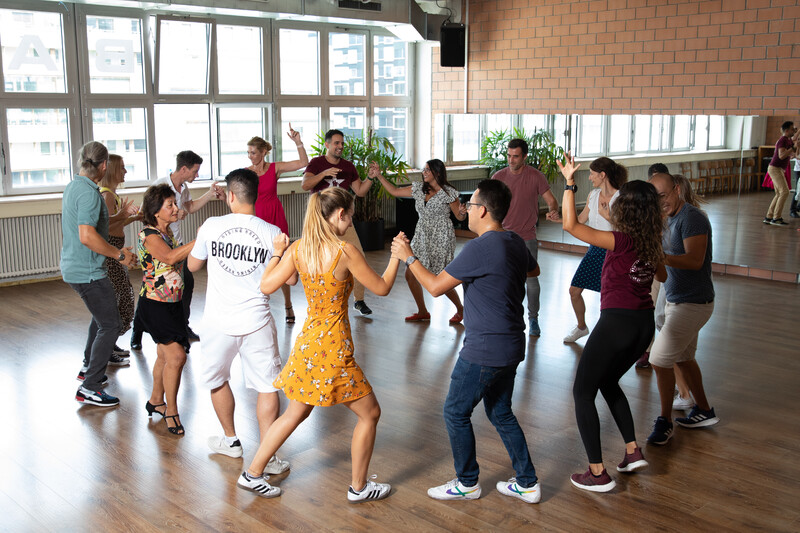 SalsaRica AG - The Salsa Dance Factory